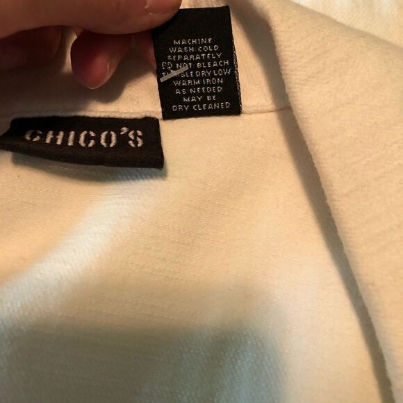 Chico's White Sleeveless Vest - Picture 5 of 10